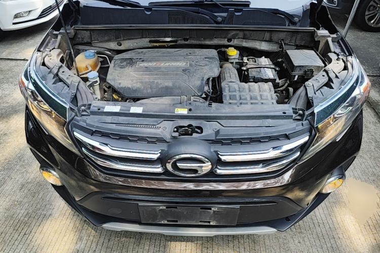Used GAC Trumpchi GS3 2017 200T Automatic Elite Edition Engine Bay