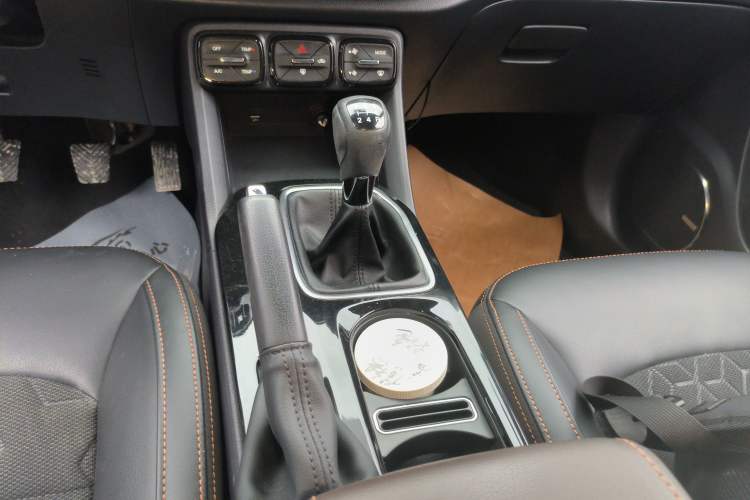 Used GAC Trumpchi GS3 2017 150N Manual Elite Edition Gear Lever