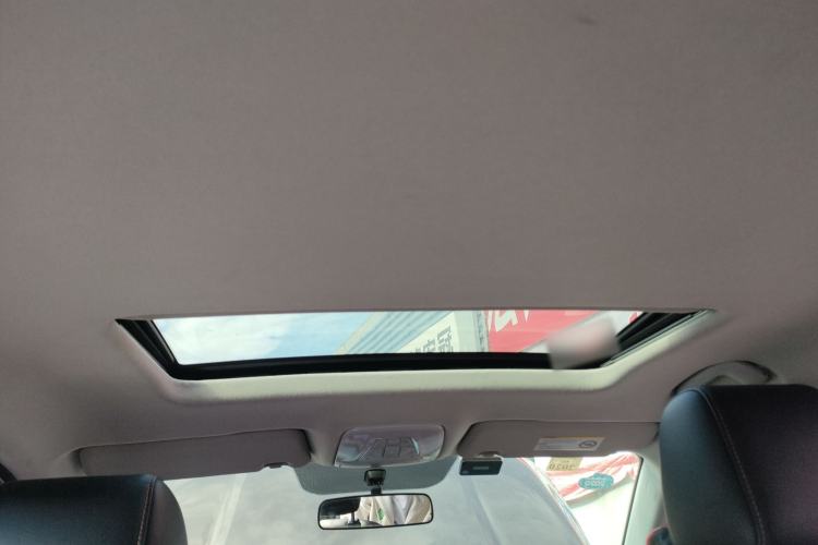 Used GAC Trumpchi GS3 2017 150N Automatic Elite Edition Headliner