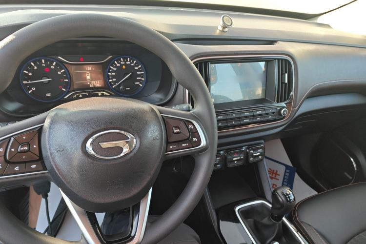 Used GAC Trumpchi GS3 2017 150N Manual Elite Edition Interior 2