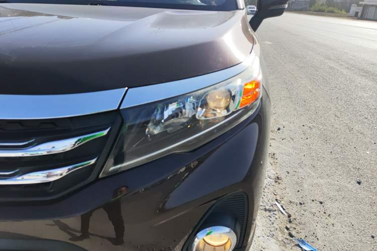 Used GAC Trumpchi GS3 2017 150N Manual Elite Edition Left Front Headlight