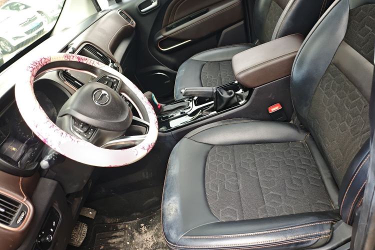 Used GAC Trumpchi GS3 2017 150N Automatic Elite Edition Left Front Seat