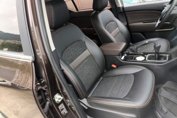 Used GAC Trumpchi GS3 2017 150N Manual Elite Edition Right Front Seat
