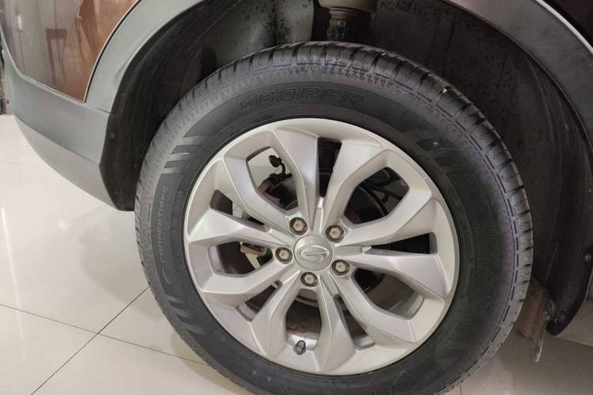 Used GAC Trumpchi GS3 2017 150N Automatic Elite Edition Right Rear Wheel Hub