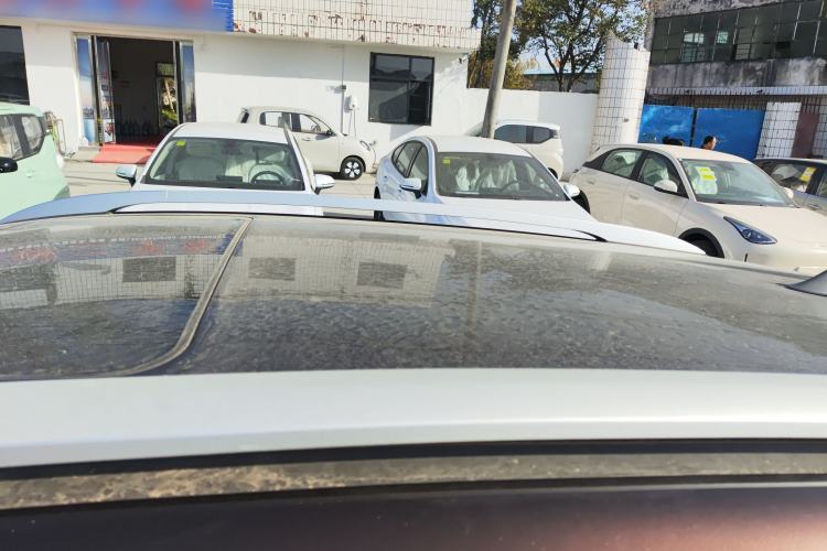 Used GAC Trumpchi GS3 2017 150N Manual Elite Edition Roof