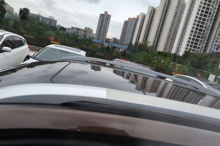 Used GAC Trumpchi GS3 2017 150N Manual Elite Edition Roof