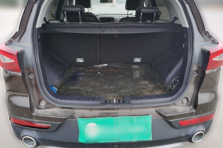 Used GAC Trumpchi GS3 2017 150N Automatic Elite Edition Trunk