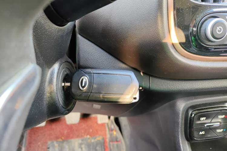 Used GAC Trumpchi GS3 2017 150N Manual Elite Edition Vehicle Key