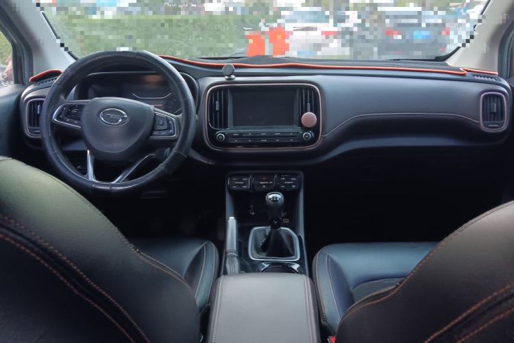 Used GAC Trumpchi GS3 2017 150N Manual Elite Edition Center Console