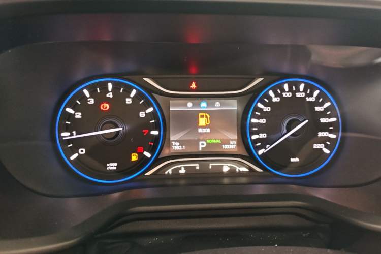 Used GAC Trumpchi GS3 2017 200T Automatic Luxury Edition Instrument Cluster