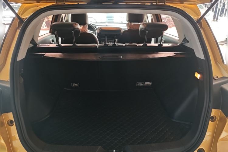 Used GAC Trumpchi GS3 2017 200T Automatic Luxury Edition Trunk