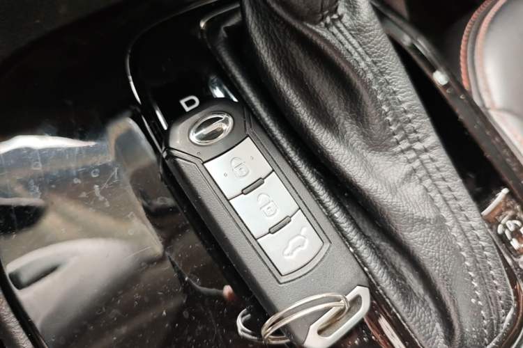 Used GAC Trumpchi GS3 2017 200T Automatic Luxury Edition Vehicle Key