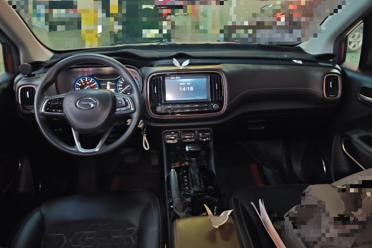 Used GAC Trumpchi GS3 2017 150N Automatic Elite Edition Center Console