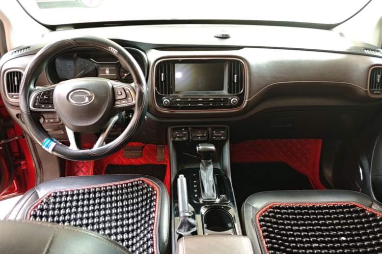 Used GAC Trumpchi GS3 2017 150N Automatic Elite Edition Center Console