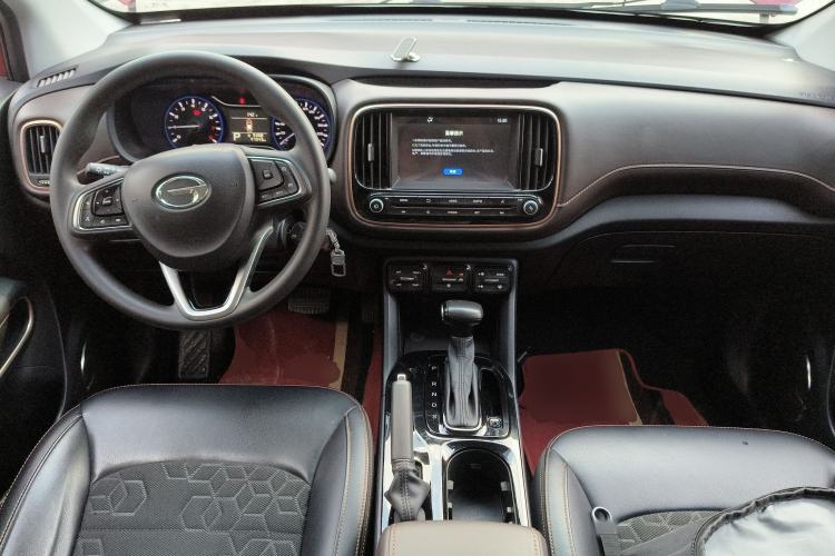 Used GAC Trumpchi GS3 2017 150N Automatic Elite Edition Center Console