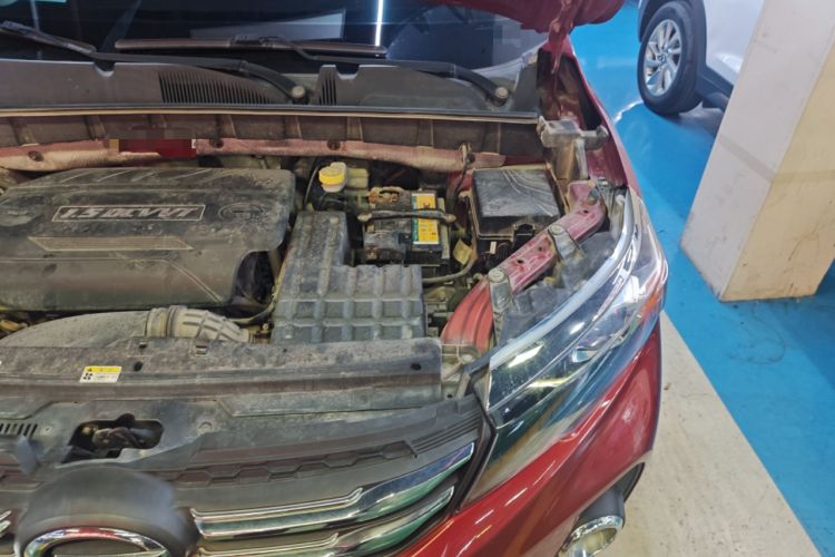 Used GAC Trumpchi GS3 2017 150N Automatic Elite Edition Engine Bay Left