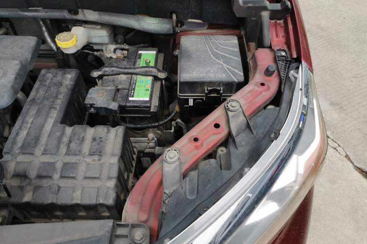 Used GAC Trumpchi GS3 2017 150N Automatic Elite Edition Engine Bay Left