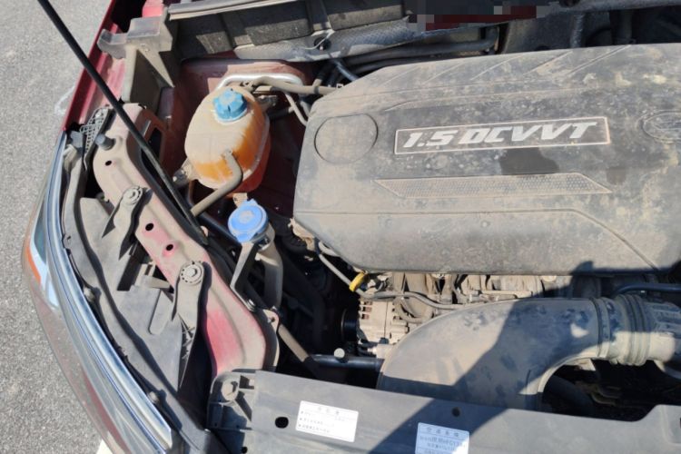 Used GAC Trumpchi GS3 2017 150N Automatic Elite Edition Engine Bay Right