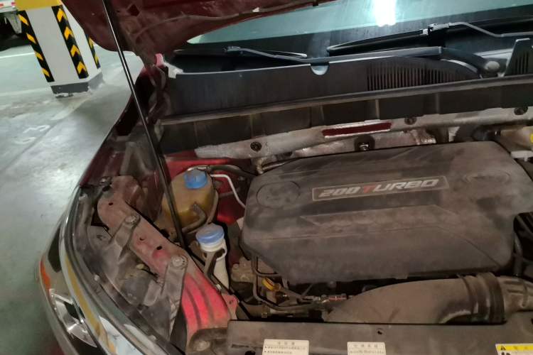 Used GAC Trumpchi GS3 2017 200T Automatic Luxury Edition Engine Bay Right
