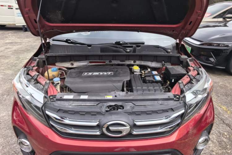 Used GAC Trumpchi GS3 2017 150N Automatic Elite Edition Engine Bay