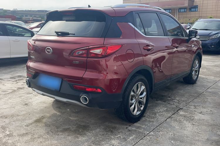 Used GAC Trumpchi GS3 2017 150N Automatic Elite Edition Exterior 4