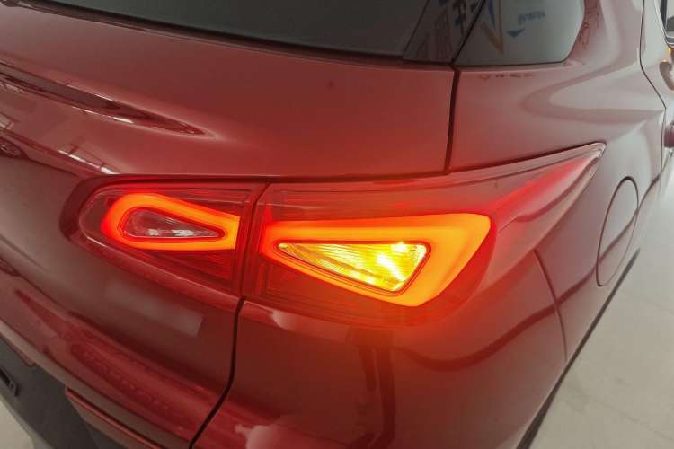 Used GAC Trumpchi GS3 2017 150N Manual Elite Edition Exterior 6
