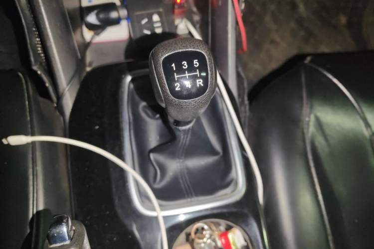 Used GAC Trumpchi GS3 2017 150N Manual Luxury Edition Gear Lever
