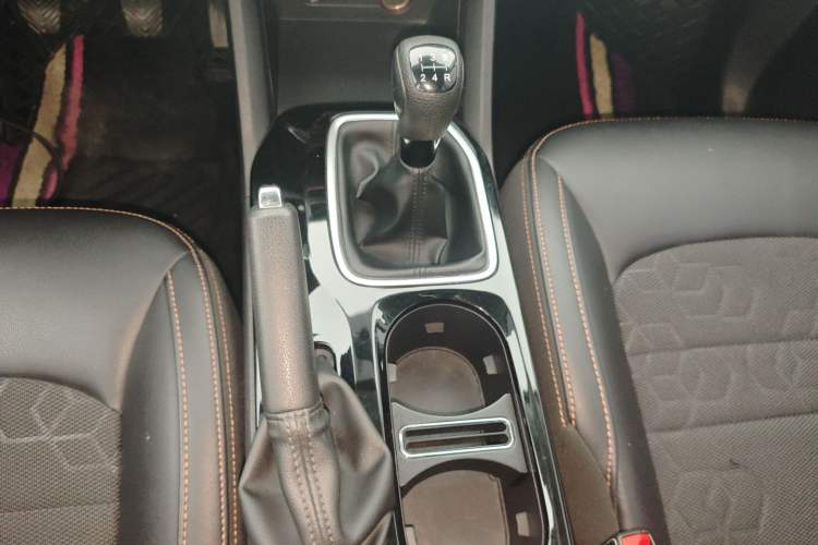 Used GAC Trumpchi GS3 2017 150N Manual Elite Edition Gear Lever