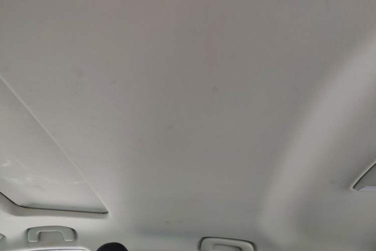 Used GAC Trumpchi GS3 2017 150N Automatic Elite Edition Headliner