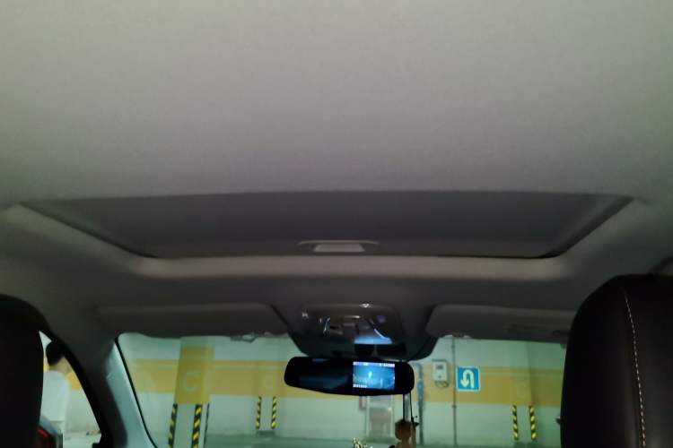 Used GAC Trumpchi GS3 2017 200T Automatic Luxury Edition Headliner