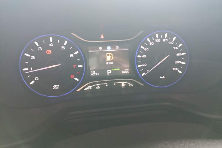 Used GAC Trumpchi GS3 2017 200T Automatic Luxury Edition Instrument Cluster