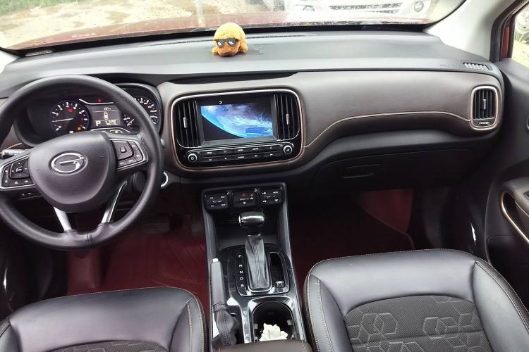 Used GAC Trumpchi GS3 2017 200T Automatic Elite Edition Interior 1