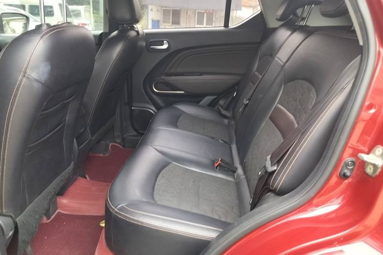 Used GAC Trumpchi GS3 2017 200T Automatic Elite Edition Interior 5