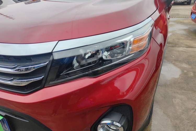 Used GAC Trumpchi GS3 2017 150N Automatic Elite Edition Left Front Headlight