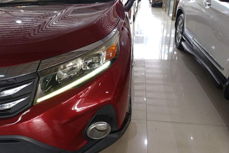 Used GAC Trumpchi GS3 2017 200T Automatic Luxury Edition Left Front Headlight