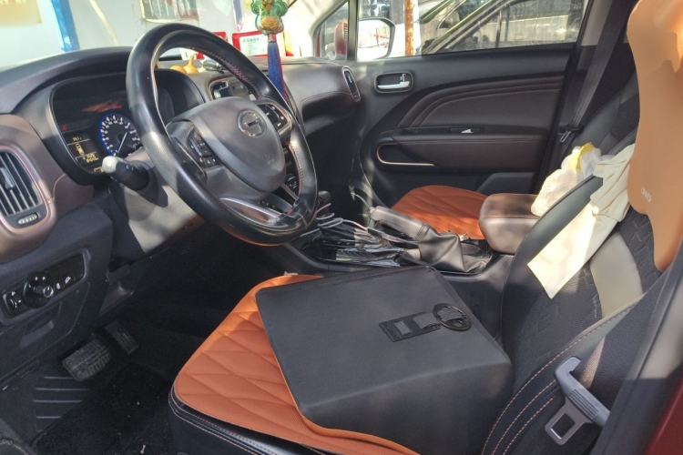 Used GAC Trumpchi GS3 2017 150N Automatic Elite Edition Left Front Seat