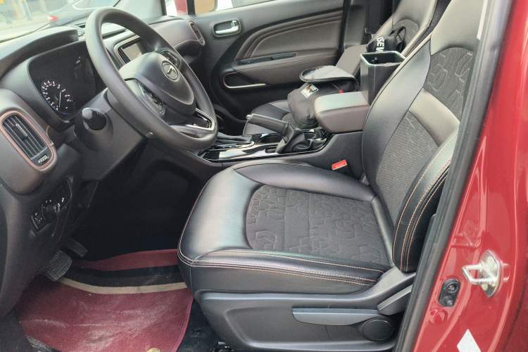 Used GAC Trumpchi GS3 2017 150N Automatic Elite Edition Left Front Seat