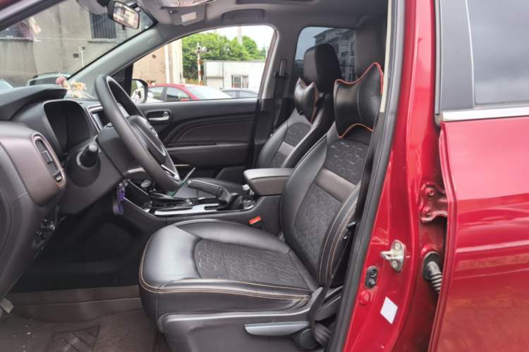 Used GAC Trumpchi GS3 2017 150N Automatic Elite Edition Left Front Seat