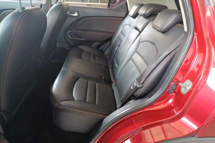 Used GAC Trumpchi GS3 2017 200T Automatic Luxury Edition Left Rear Seat