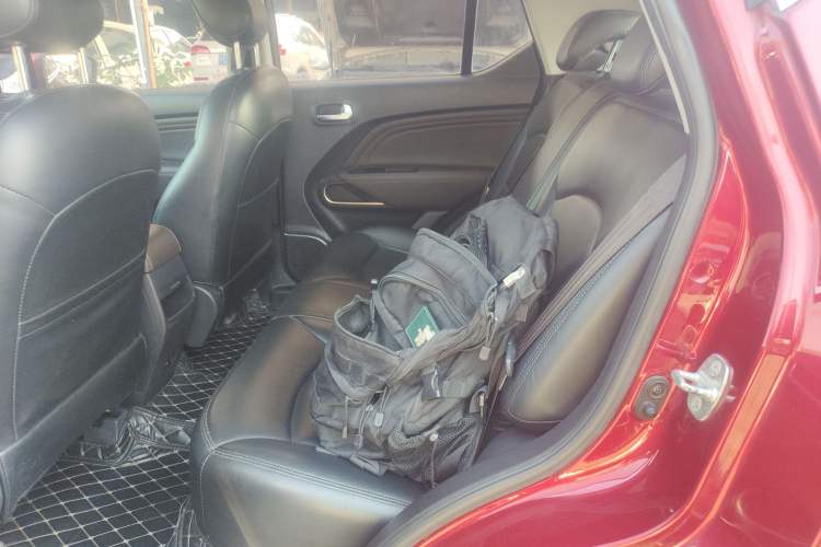 Used GAC Trumpchi GS3 2017 150N Automatic Elite Edition Left Rear Seat