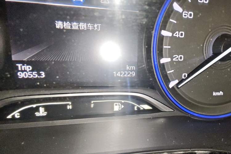 Used GAC Trumpchi GS3 2017 150N Manual Luxury Edition Odometer Close Up