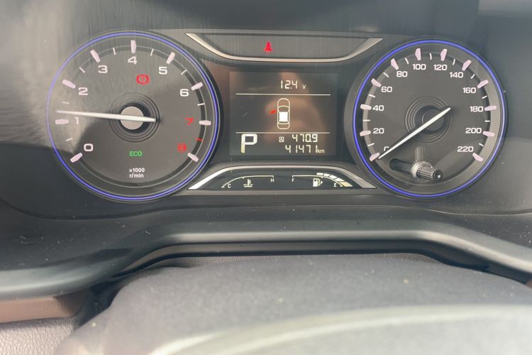 Used GAC Trumpchi GS3 2017 150N Automatic Elite Edition Odometer Close Up