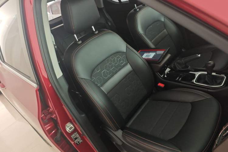 Used GAC Trumpchi GS3 2017 150N Manual Elite Edition Right Front Seat