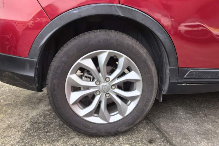 Used GAC Trumpchi GS3 2017 150N Automatic Elite Edition Right Rear Wheel Hub