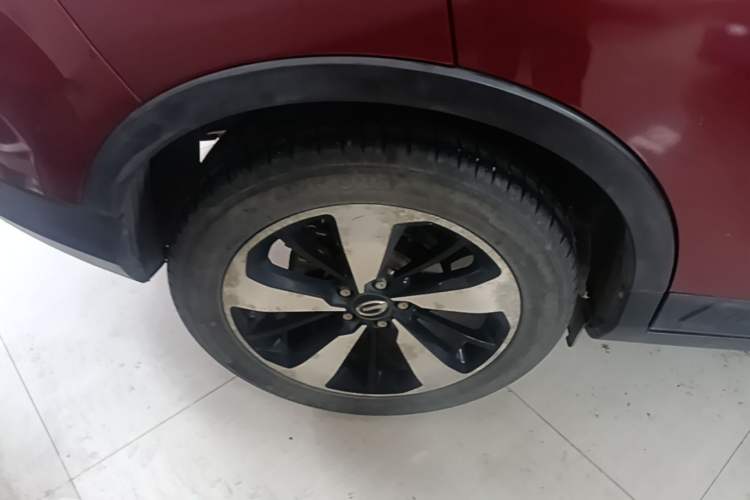 Used GAC Trumpchi GS3 2017 200T Automatic Luxury Edition Right Rear Wheel Hub