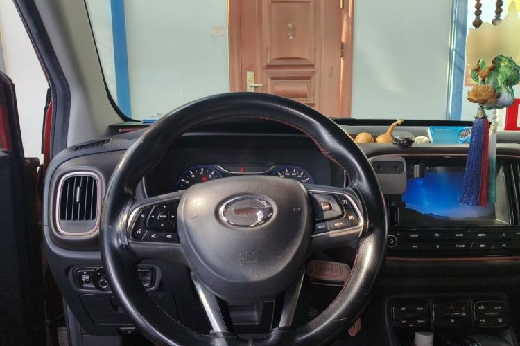 Used GAC Trumpchi GS3 2017 150N Automatic Elite Edition Steering Wheel