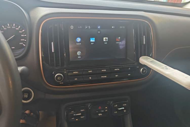 Used GAC Trumpchi GS3 2017 150N Manual Luxury Edition Audio And AC Panel