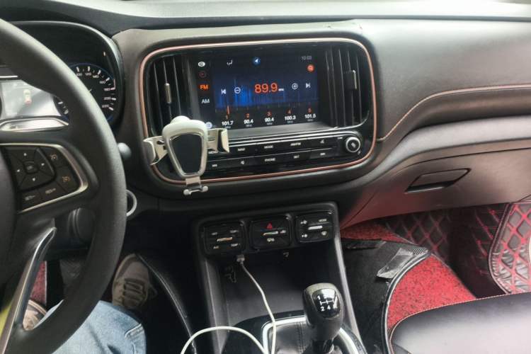 Used GAC Trumpchi GS3 2017 150N Manual Luxury Edition Audio And AC Panel