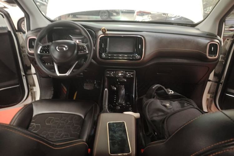 Used GAC Trumpchi GS3 2017 150N Automatic Elite Edition Center Console