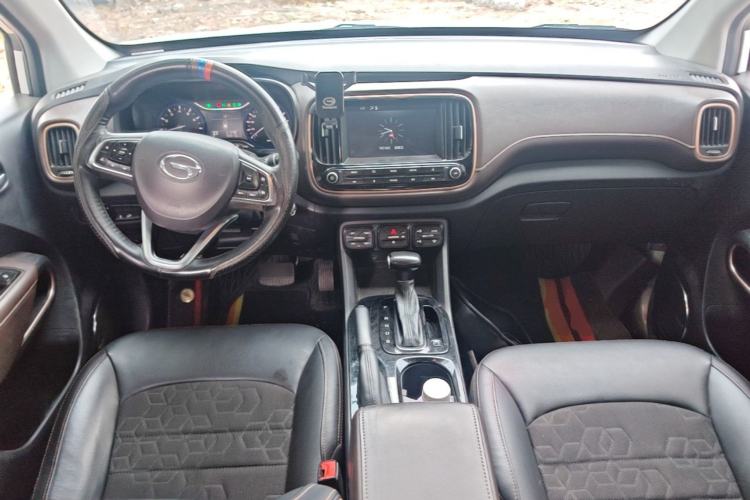 Used GAC Trumpchi GS3 2017 150N Automatic Elite Edition Center Console